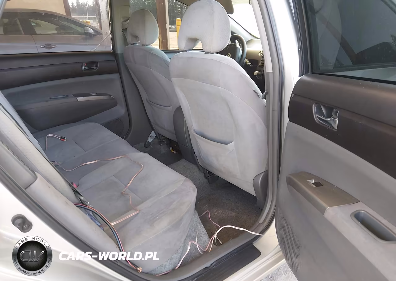 2004 Toyota Prius VIN:JTDKB20U640103883 - 8