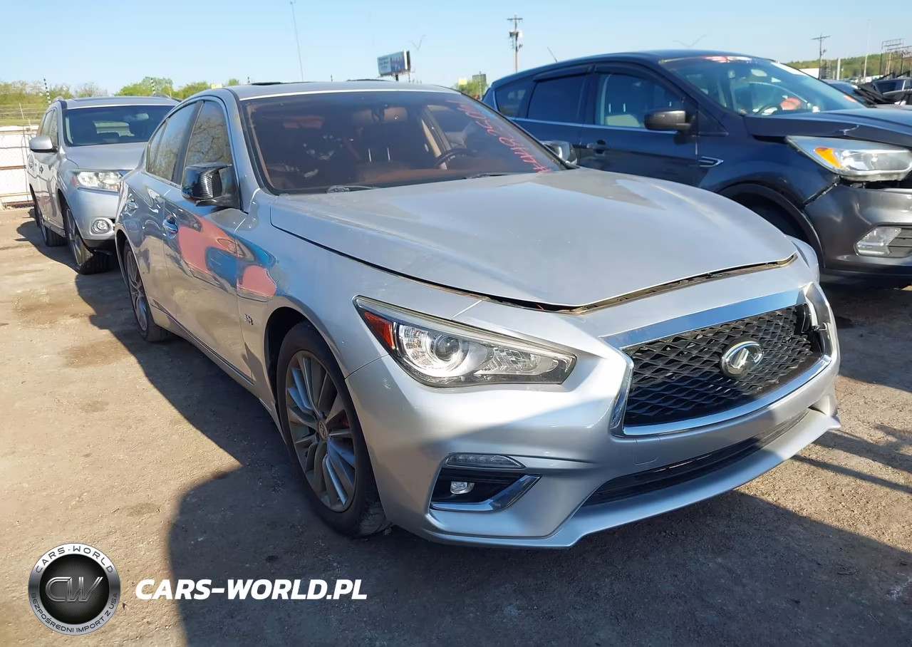 2018 Infiniti Q50 Luxe – zdjęcie 1 z 16