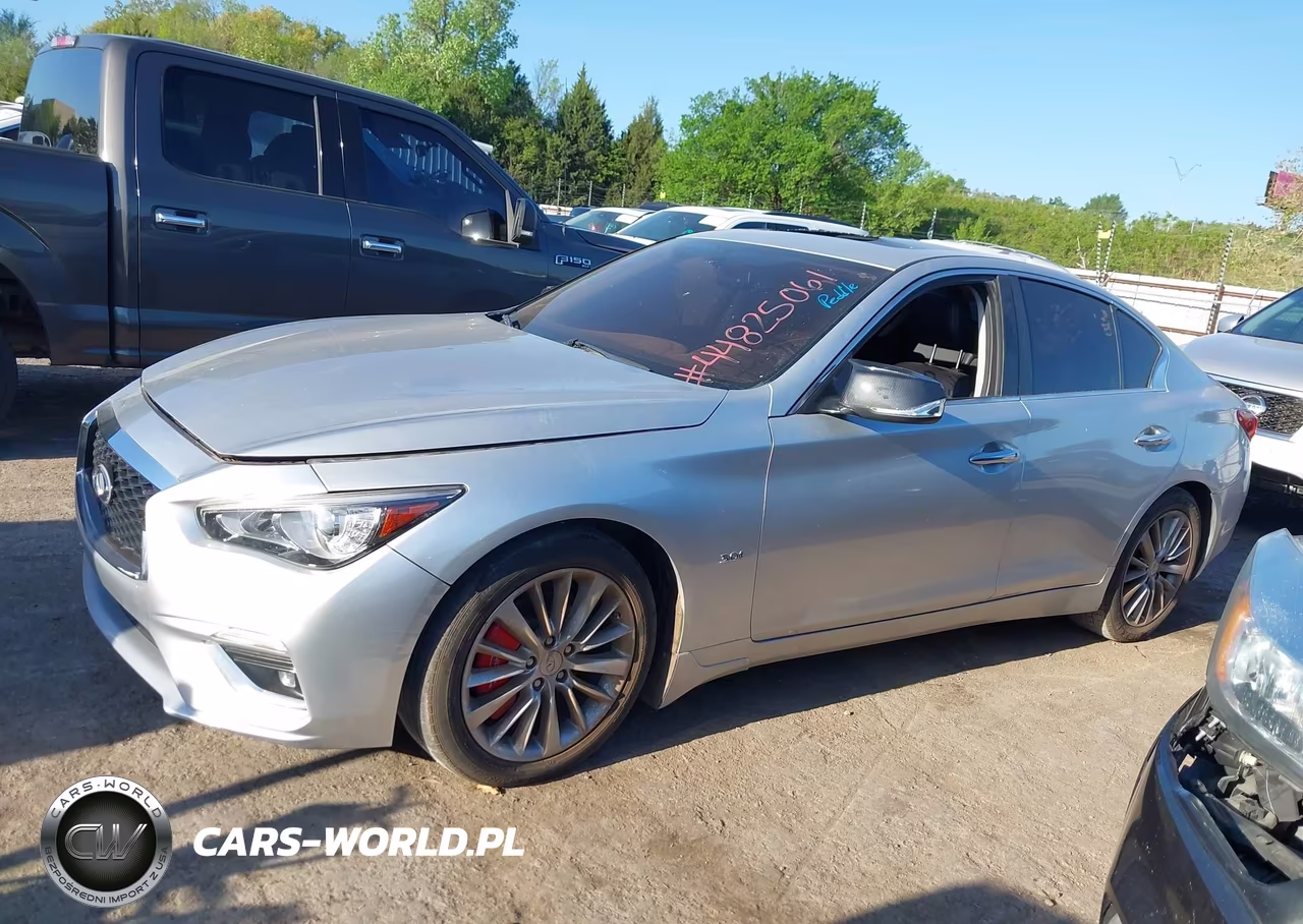 2018 Infiniti Q50 Luxe VIN:JN1EV7AP6JM350970 - 14