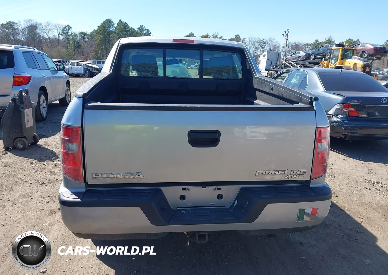 2011 Honda Ridgeline Rt VIN:5FPYK1F23BB001568 - 16