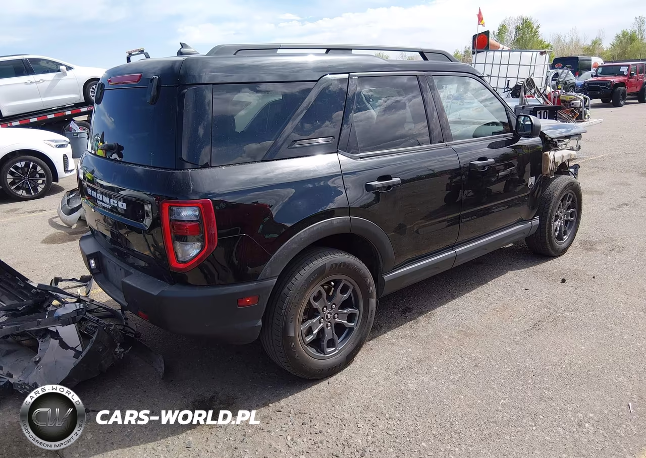2022 Ford Bronco Sport Big Bend VIN:3FMCR9B64NRD31045 - 4