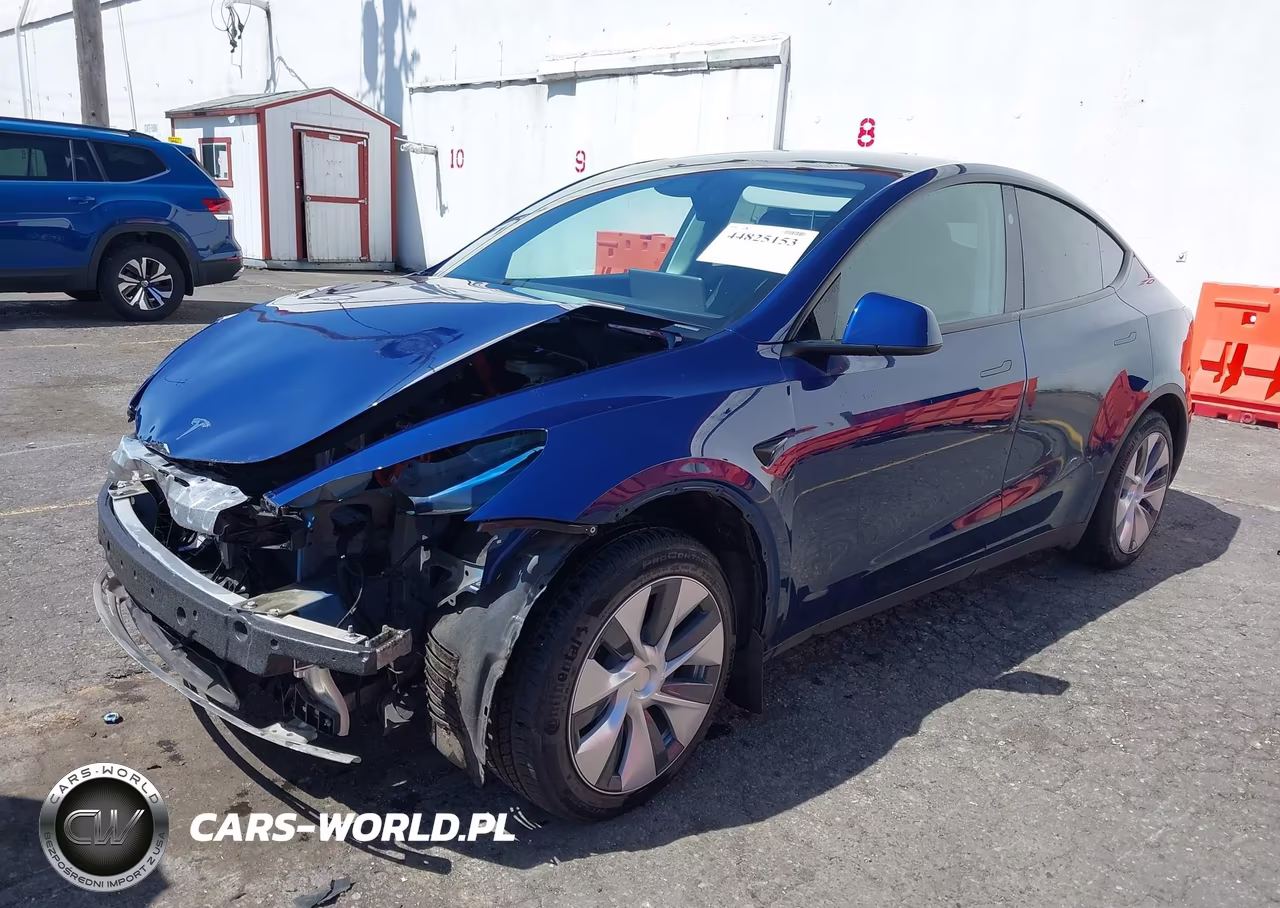 2023 Tesla Model Y Awd-Long Range Dual Motor All-Wheel Drive VIN:7SAYGAEE4PF926635 - 2