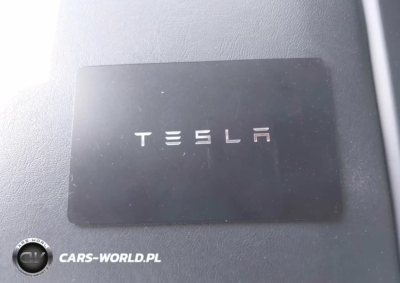 2023 Tesla Model Y Awd-Long Range Dual Motor All-Wheel Drive VIN:7SAYGAEE4PF926635 - 9
