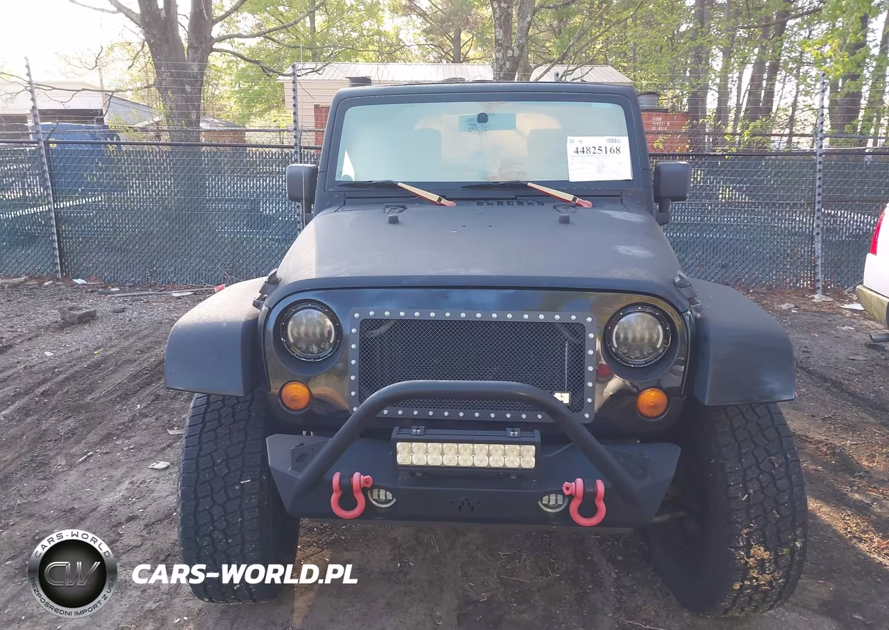 2008 Jeep Wrangler Sahara VIN:1J4FA54148L567095 - 12