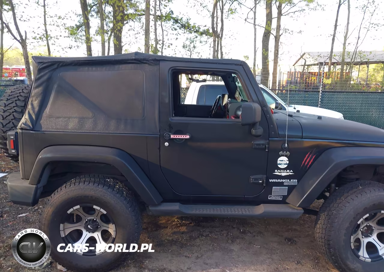 2008 Jeep Wrangler Sahara VIN:1J4FA54148L567095 - 13