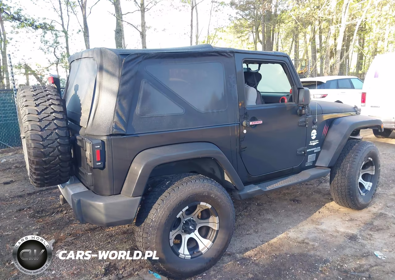 2008 Jeep Wrangler Sahara VIN:1J4FA54148L567095 - 4