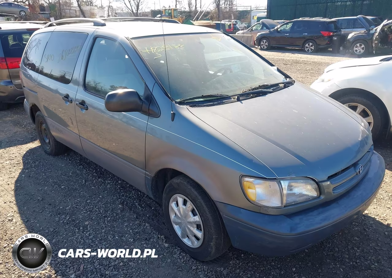 2000 Toyota Sienna Ce