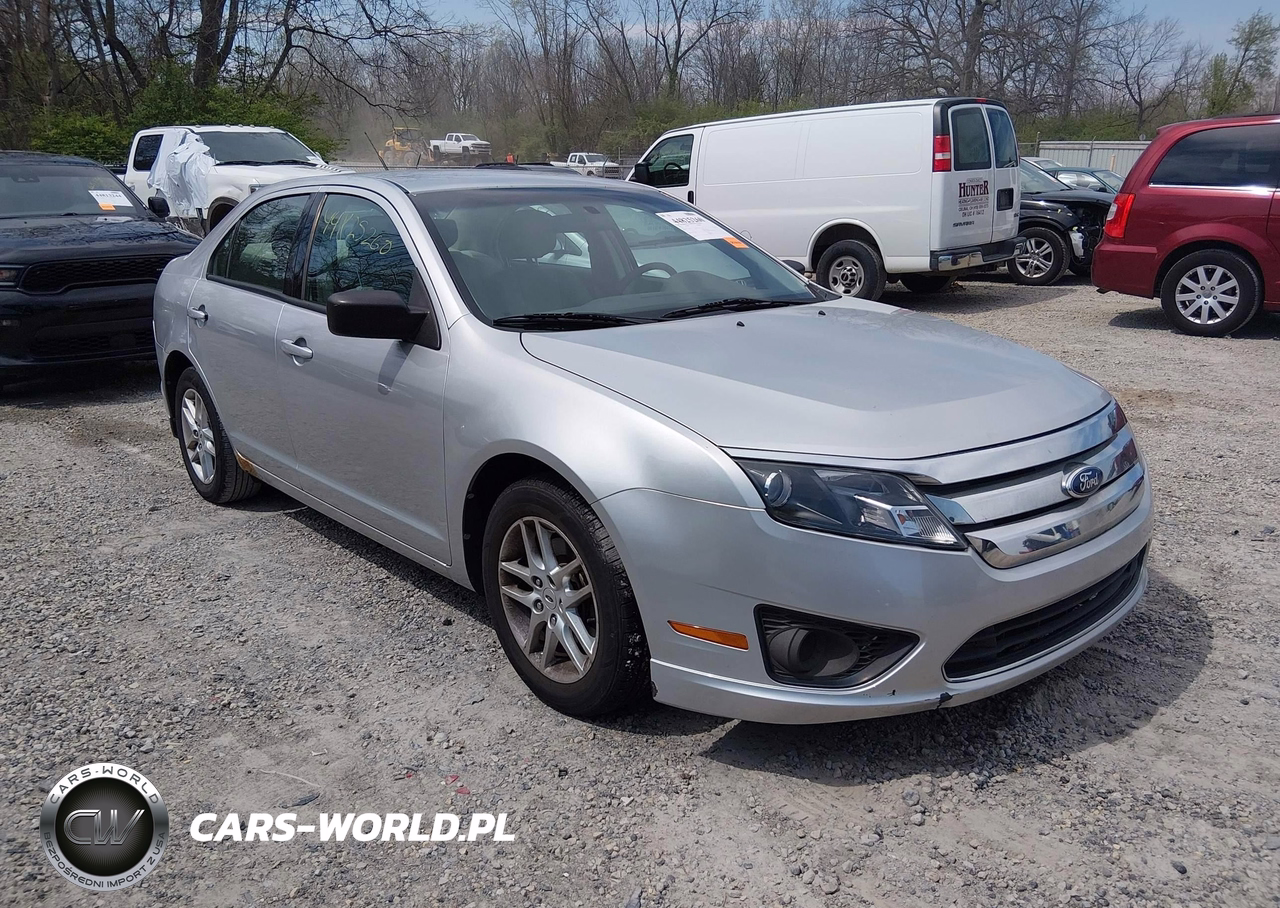 2011 Ford Fusion S