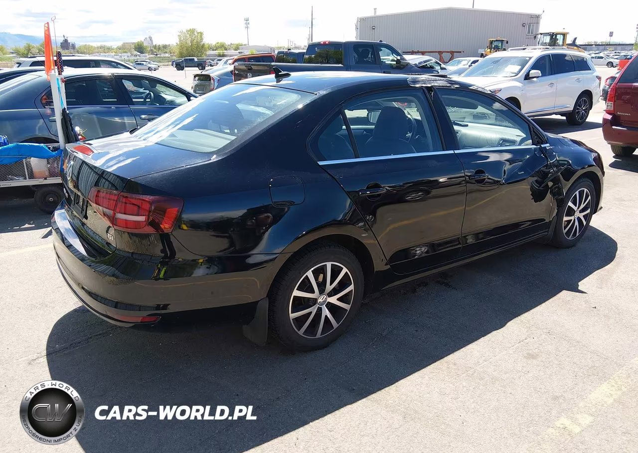 2017 Volkswagen Jetta 1.4T Se VIN:3VWDB7AJ0HM404577 - 4
