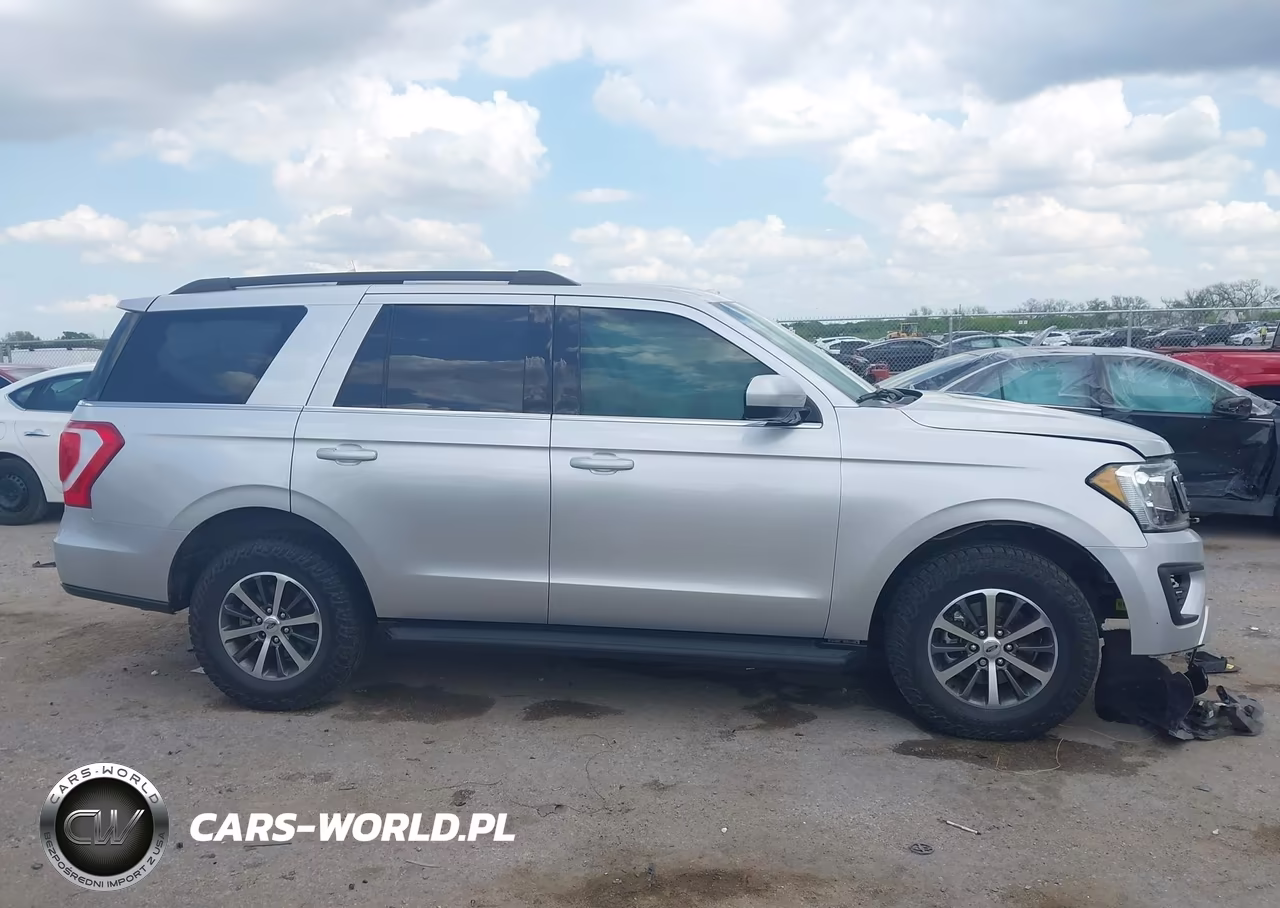 2019 Ford Expedition Xlt VIN:1FMJU1HT6KEA15181 - 13