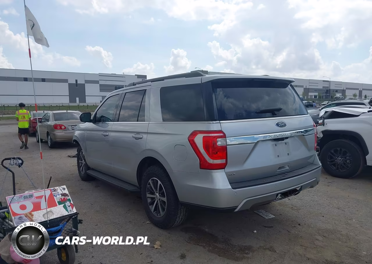2019 Ford Expedition Xlt VIN:1FMJU1HT6KEA15181 - 3