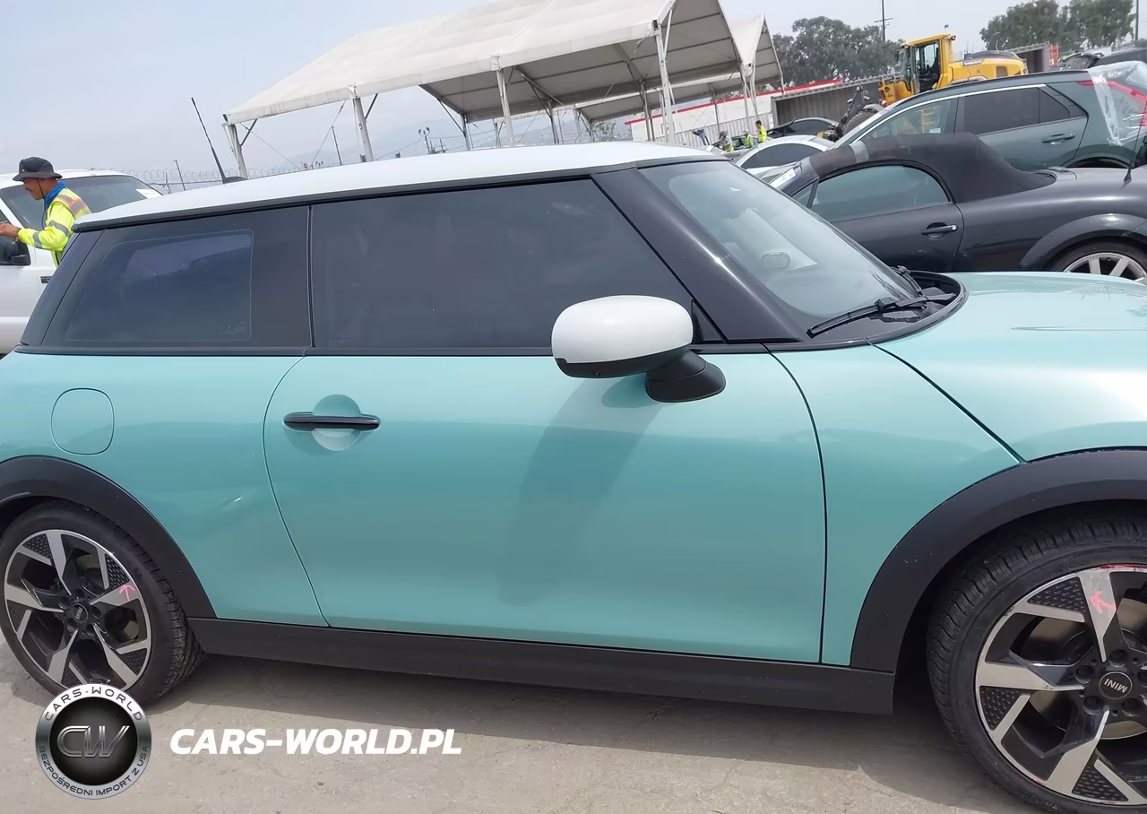 2025 Mini Hardtop Cooper S VIN:WMW23GD01S2W96066 - 14