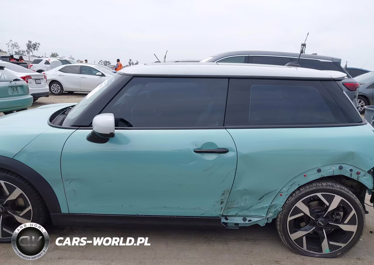 2025 Mini Hardtop Cooper S VIN:WMW23GD01S2W96066 - 15