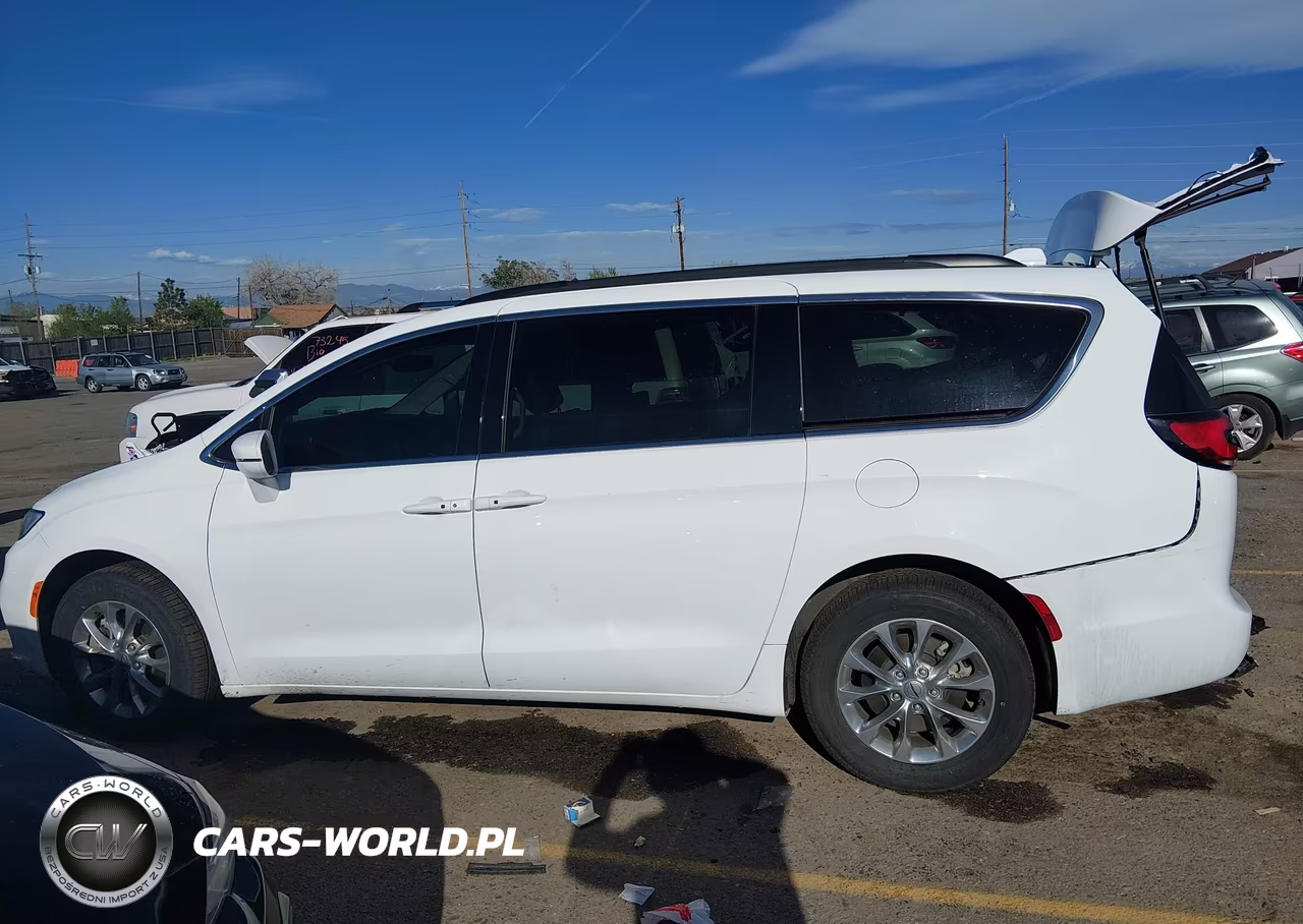 2022 Chrysler Pacifica Touring L Awd VIN:2C4RC3BG8NR232157 - 15