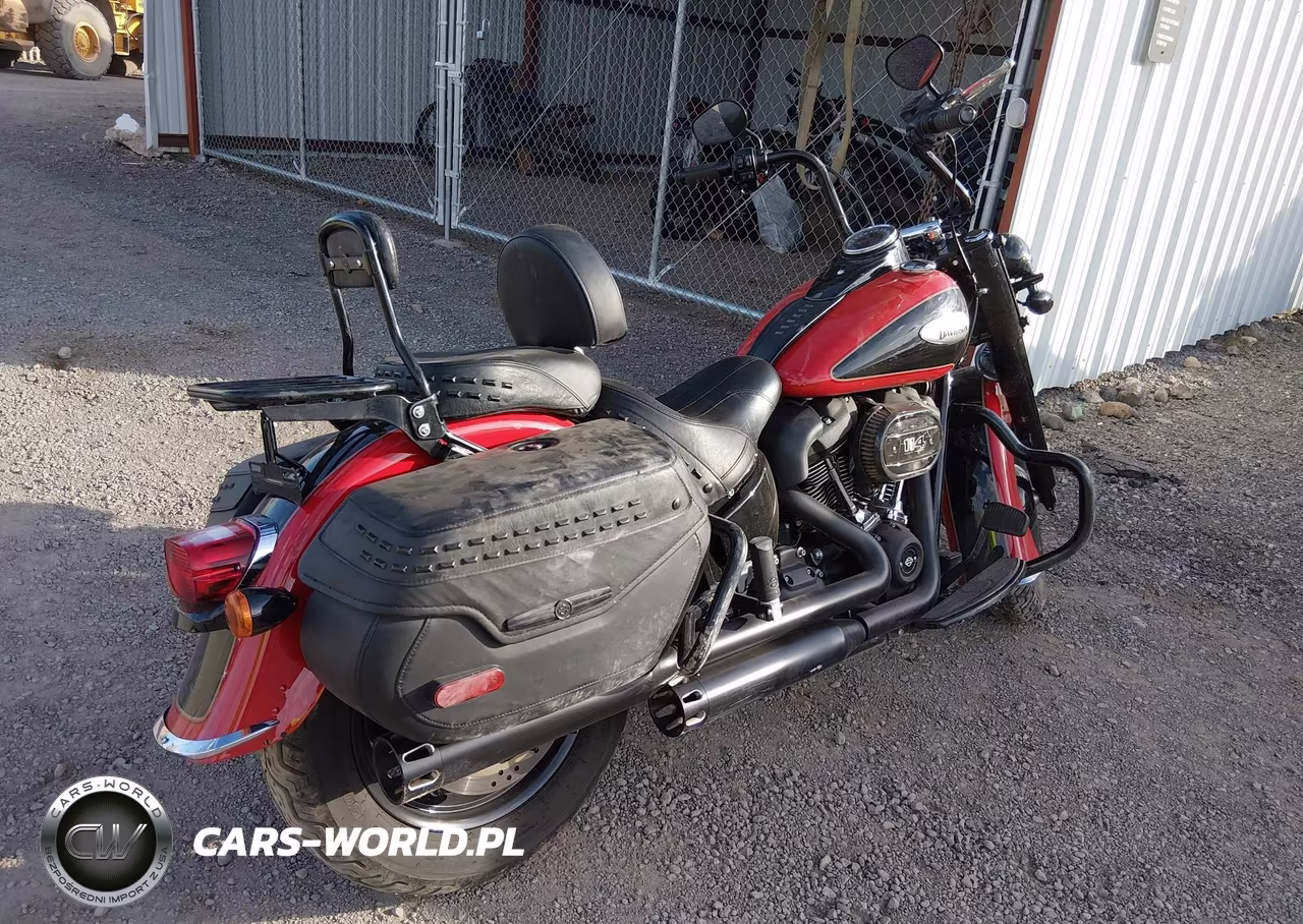2022 Harley-Davidson Flhcs VIN:1HD1YBK1XNB015243 - 4