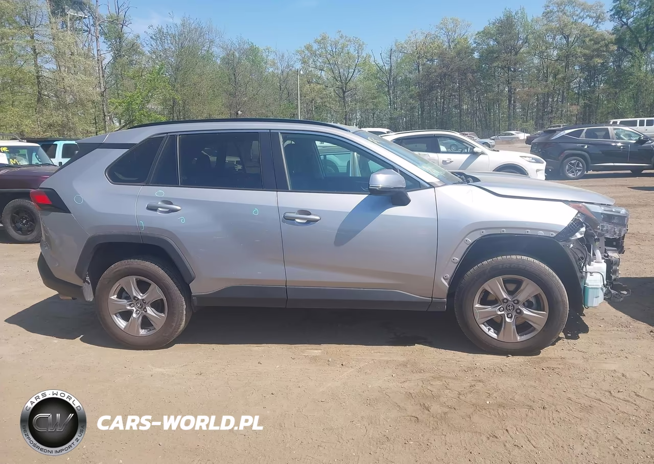 2023 Toyota Rav4 Xle VIN:2T3P1RFV5PW383202 - 14