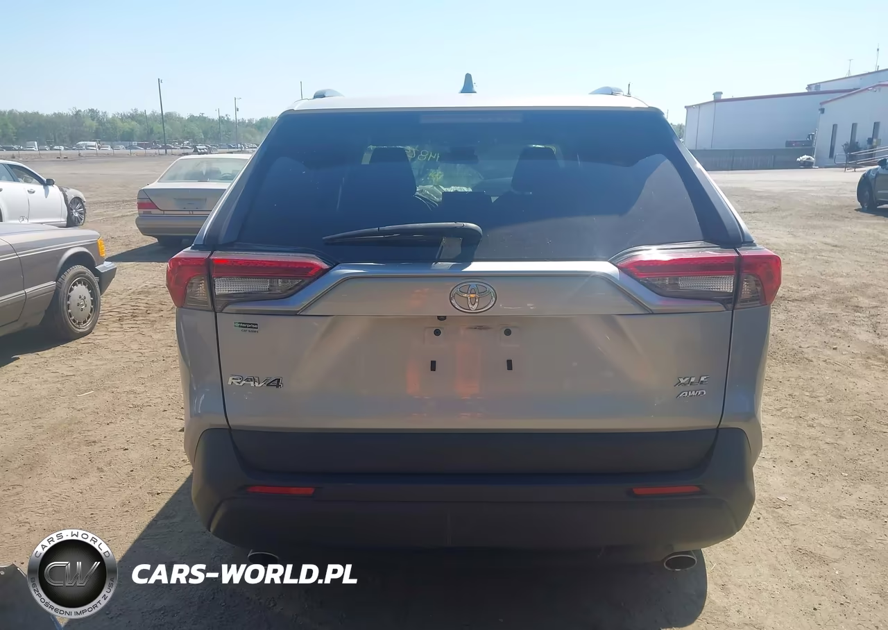 2023 Toyota Rav4 Xle VIN:2T3P1RFV5PW383202 - 17