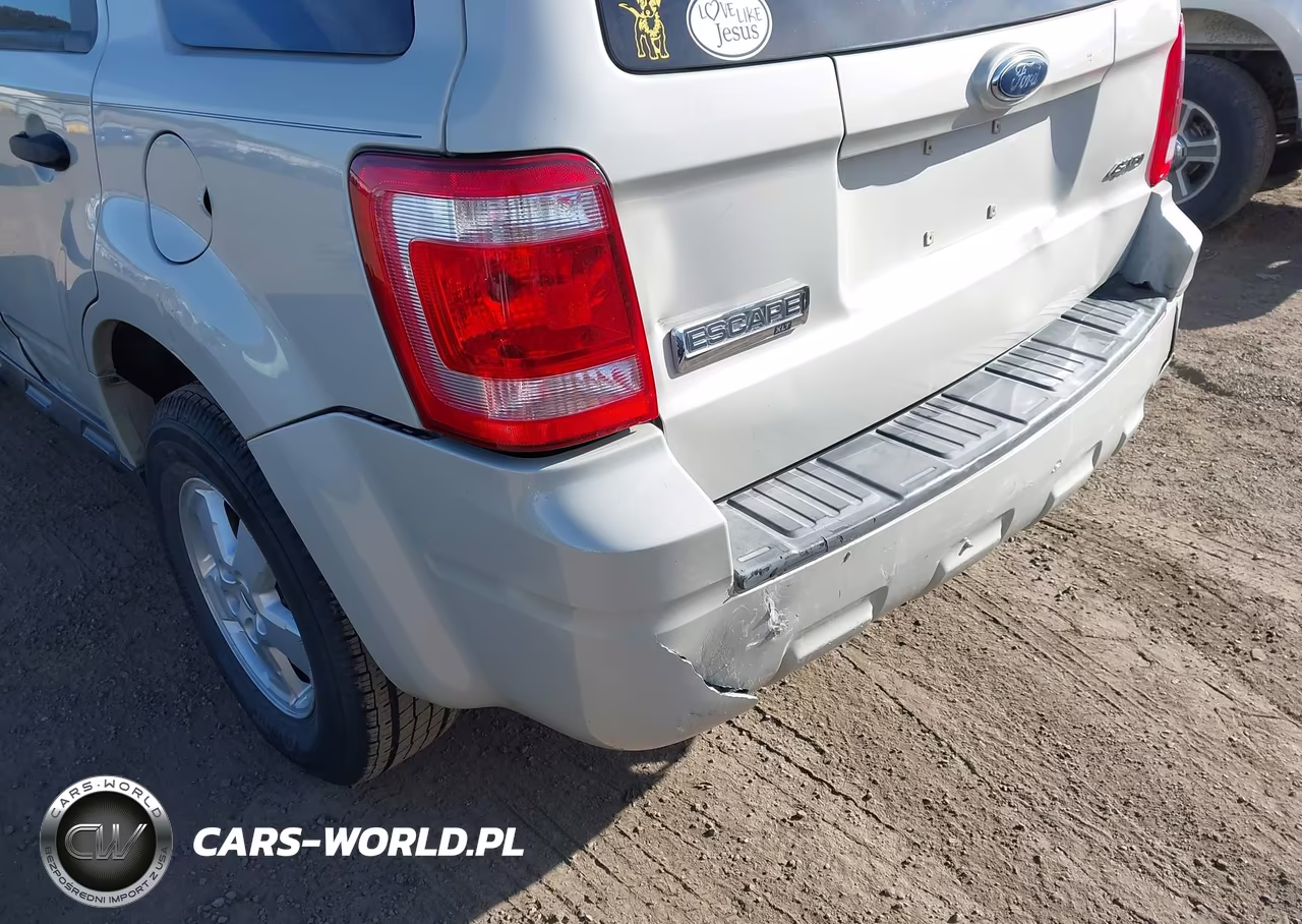 2008 Ford Escape Xlt VIN:1FMCU93148KB00981 - 18