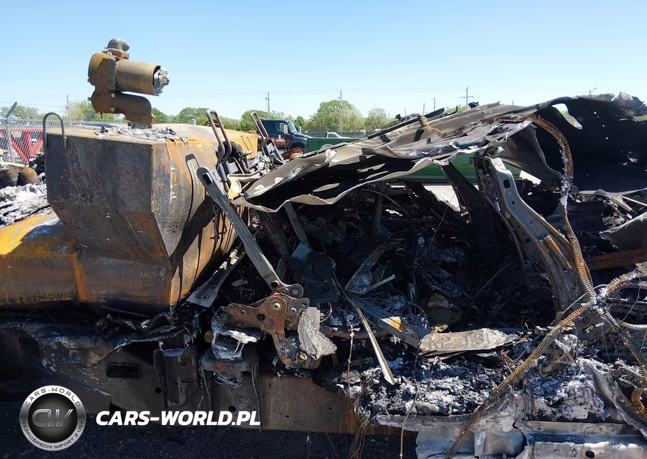 2022 Ford F-450 Platinum VIN:1FT8W4DT8NEF40686 - 8
