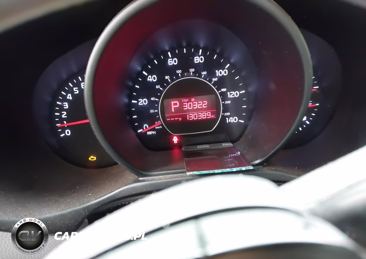 2018 Kia Soul VIN:KNDJN2A20J7579338 - 7