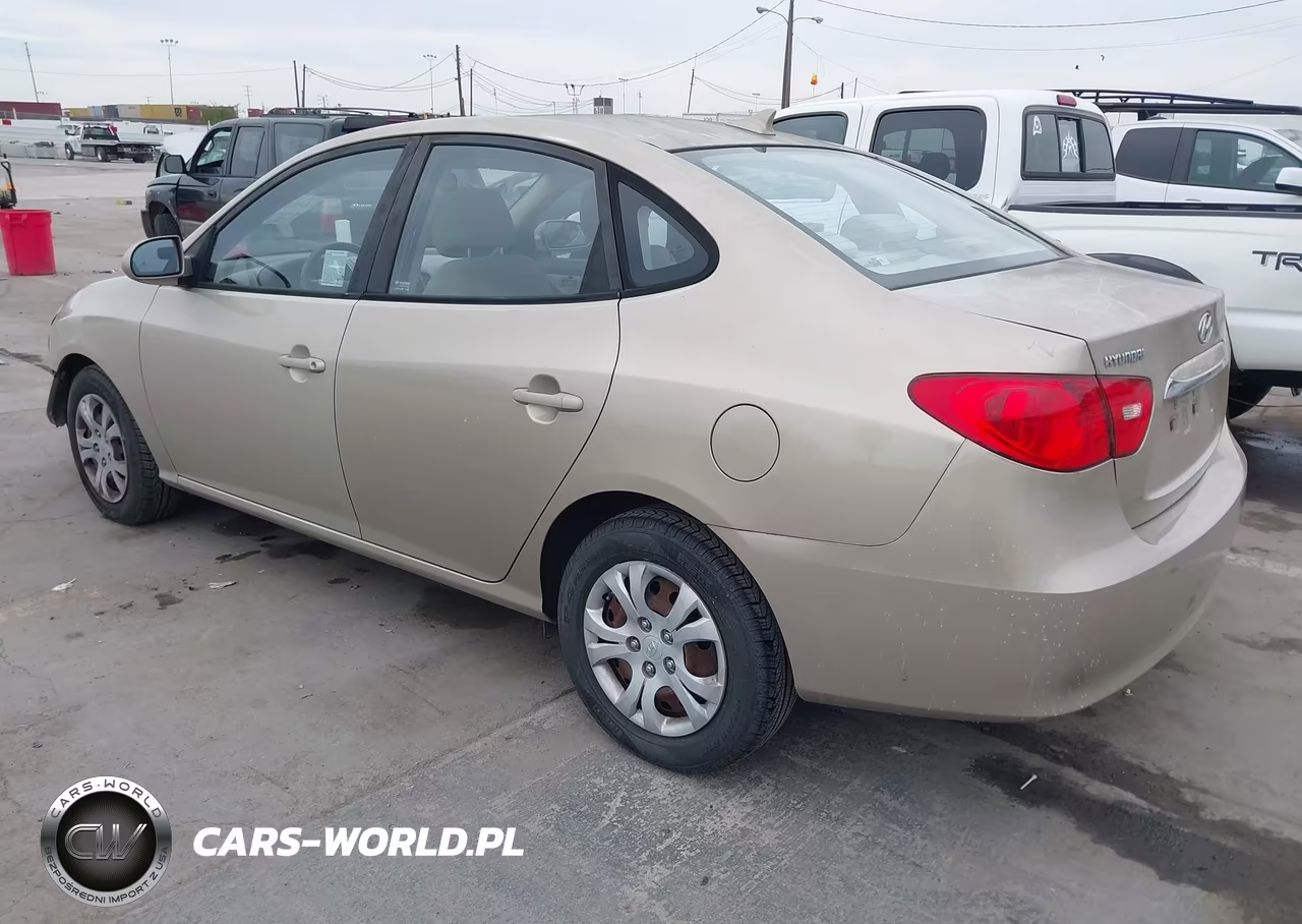 2010 Hyundai Elantra Gls VIN:KMHDU4AD2AU860194 - 3
