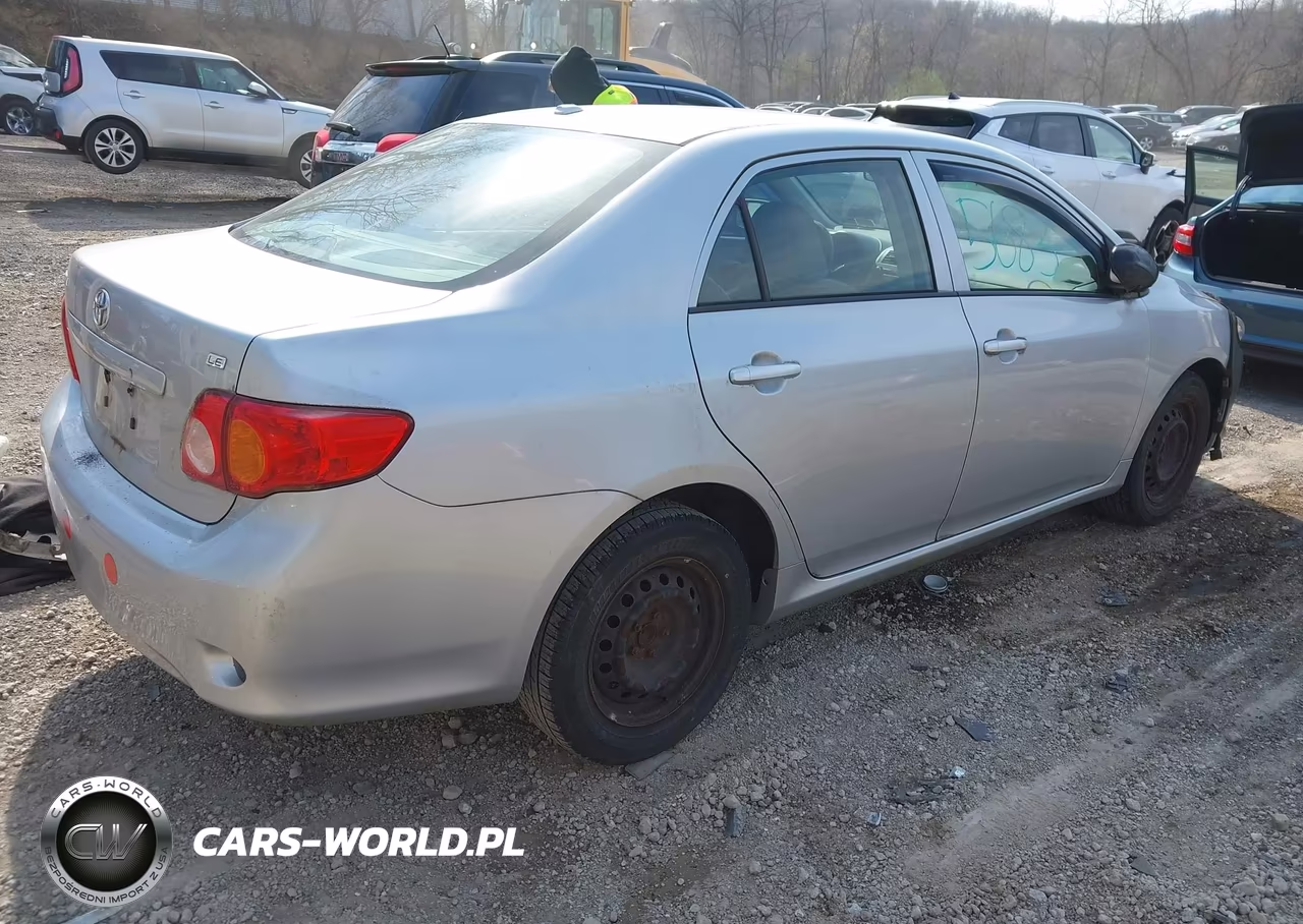 2010 Toyota Corolla Le VIN:JTDBU4EEXA9099660 - 4