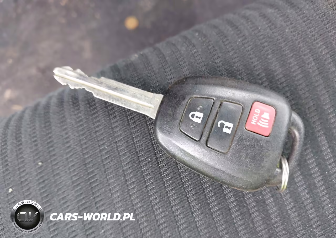 2017 Toyota Rav4 Le VIN:2T3BFREV0HW686581 - 11