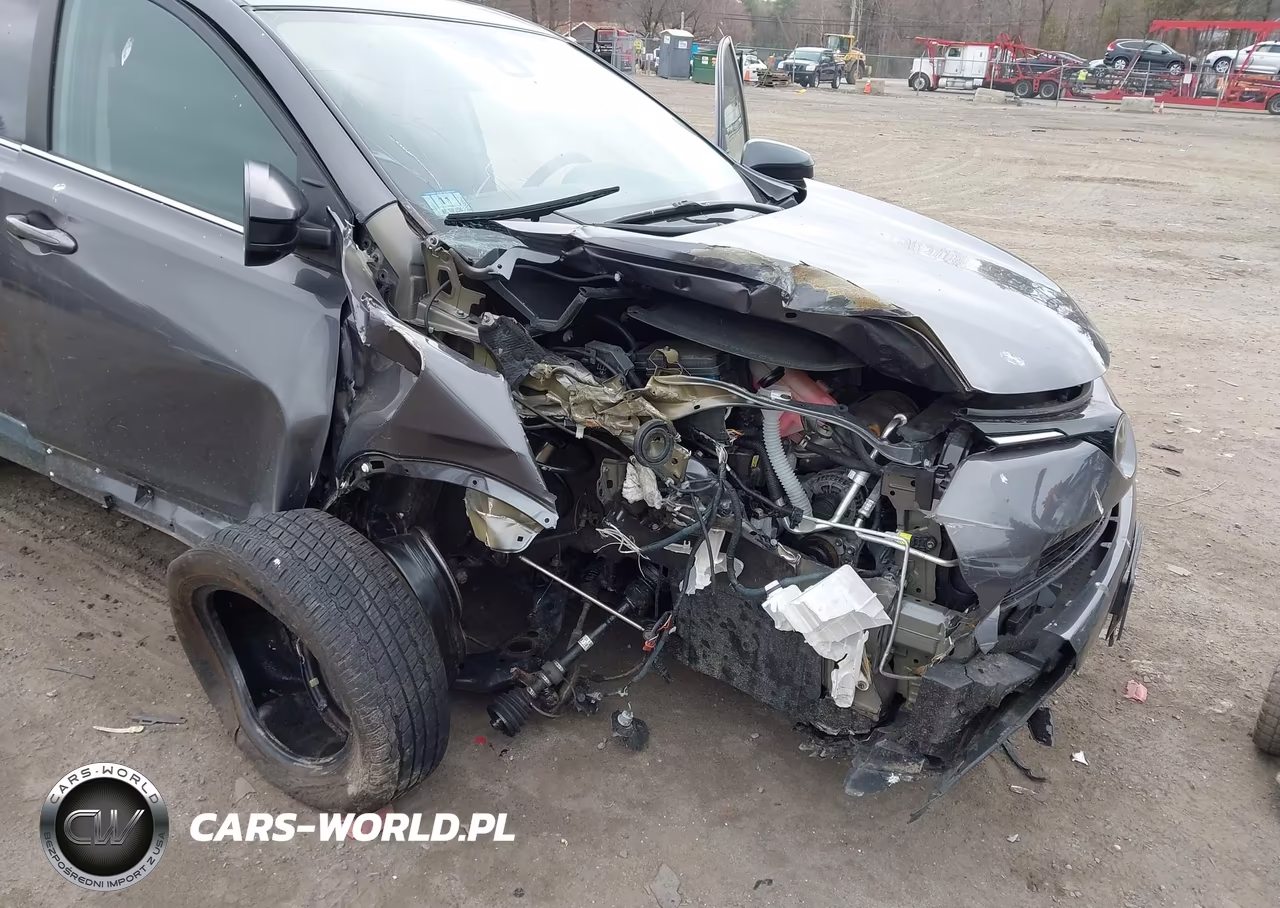 2017 Toyota Rav4 Le VIN:2T3BFREV0HW686581 - 6