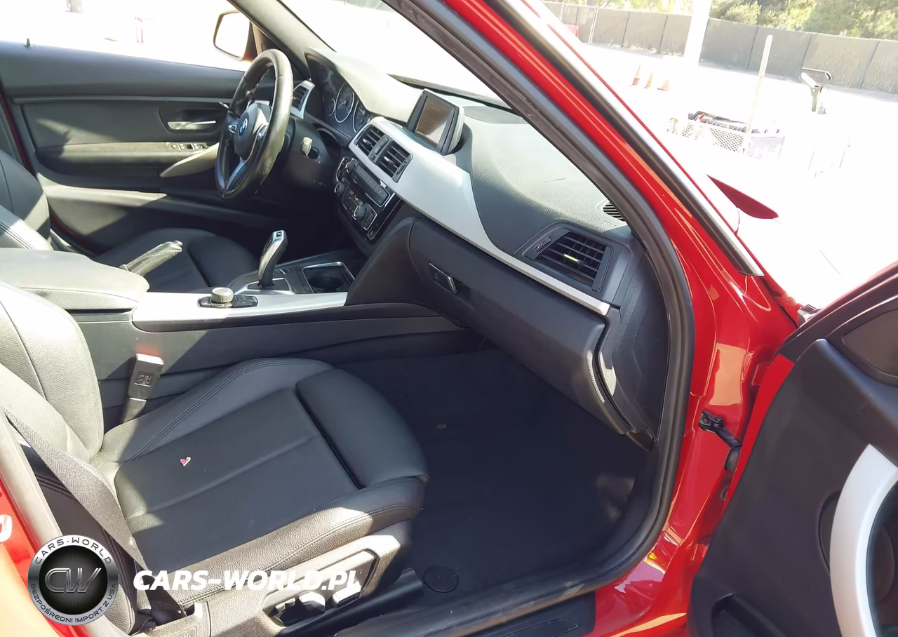2016 BMW 320I VIN:WBA8E1G51GNU11624 - 5