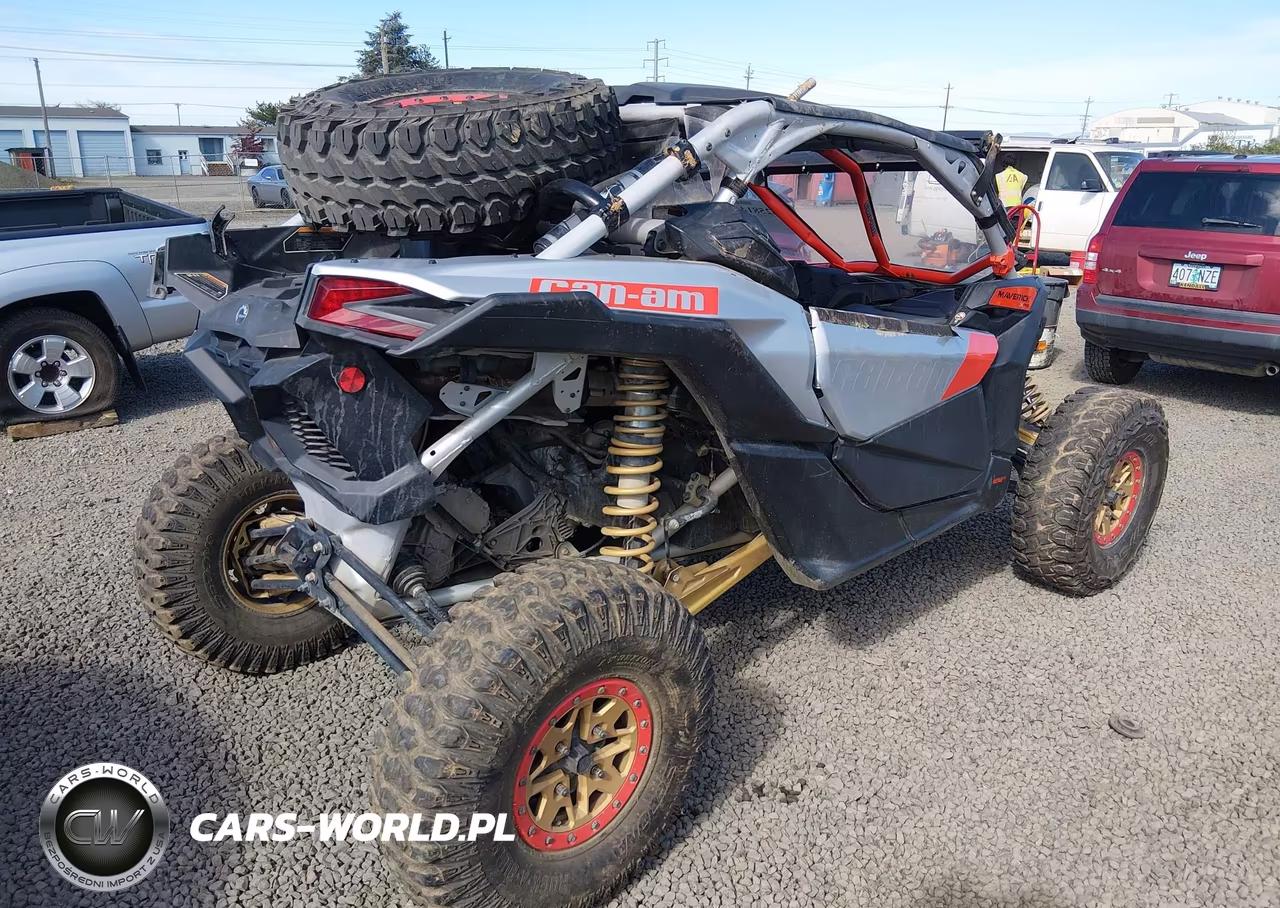 2019 Can-Am Maverick X3 X Rs Turbo R VIN:3JBVXAW20KK000658 - 4