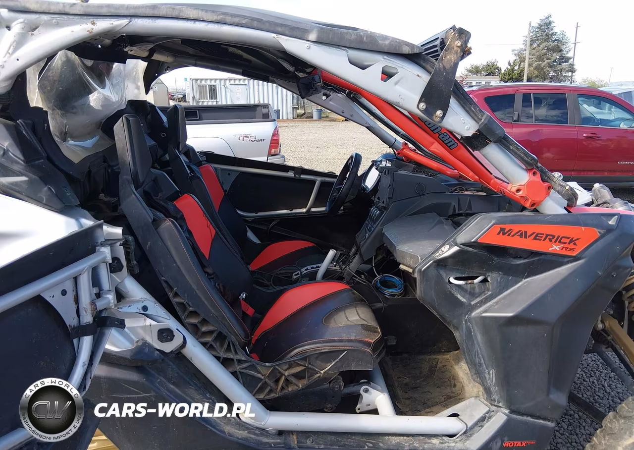 2019 Can-Am Maverick X3 X Rs Turbo R VIN:3JBVXAW20KK000658 - 5