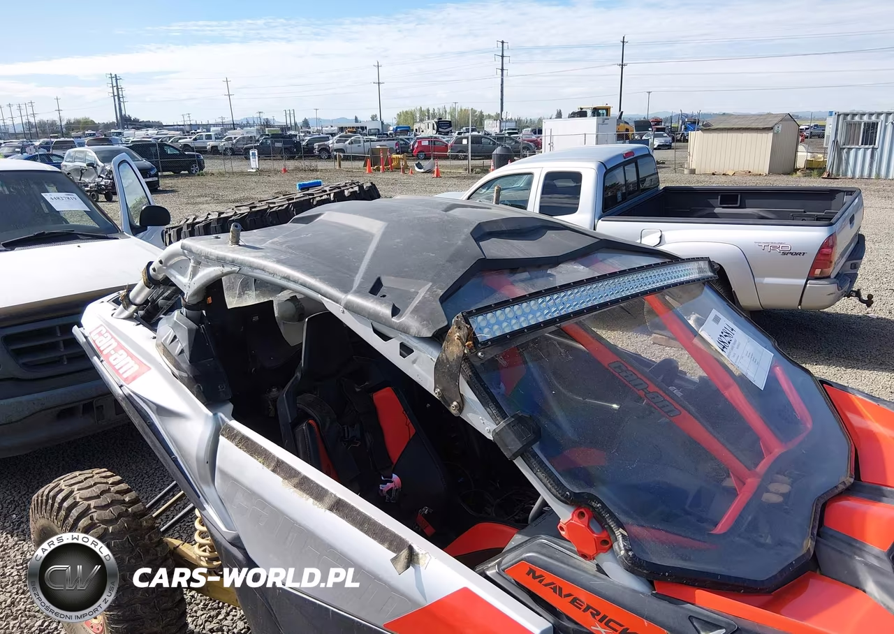 2019 Can-Am Maverick X3 X Rs Turbo R VIN:3JBVXAW20KK000658 - 6