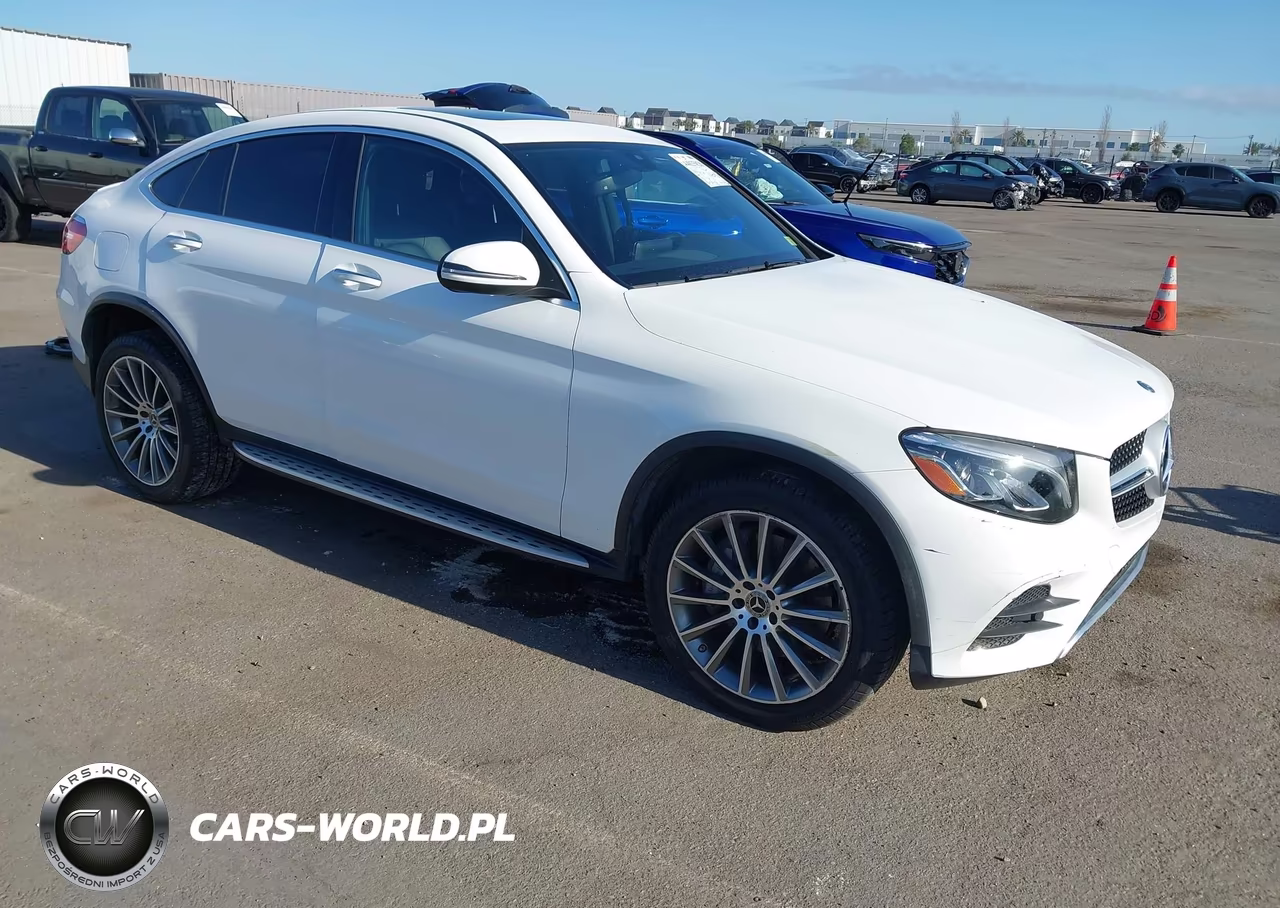 2019 Mercedes-Benz Glc 300 Coupe 4Matic – zdjęcie 1 z 17