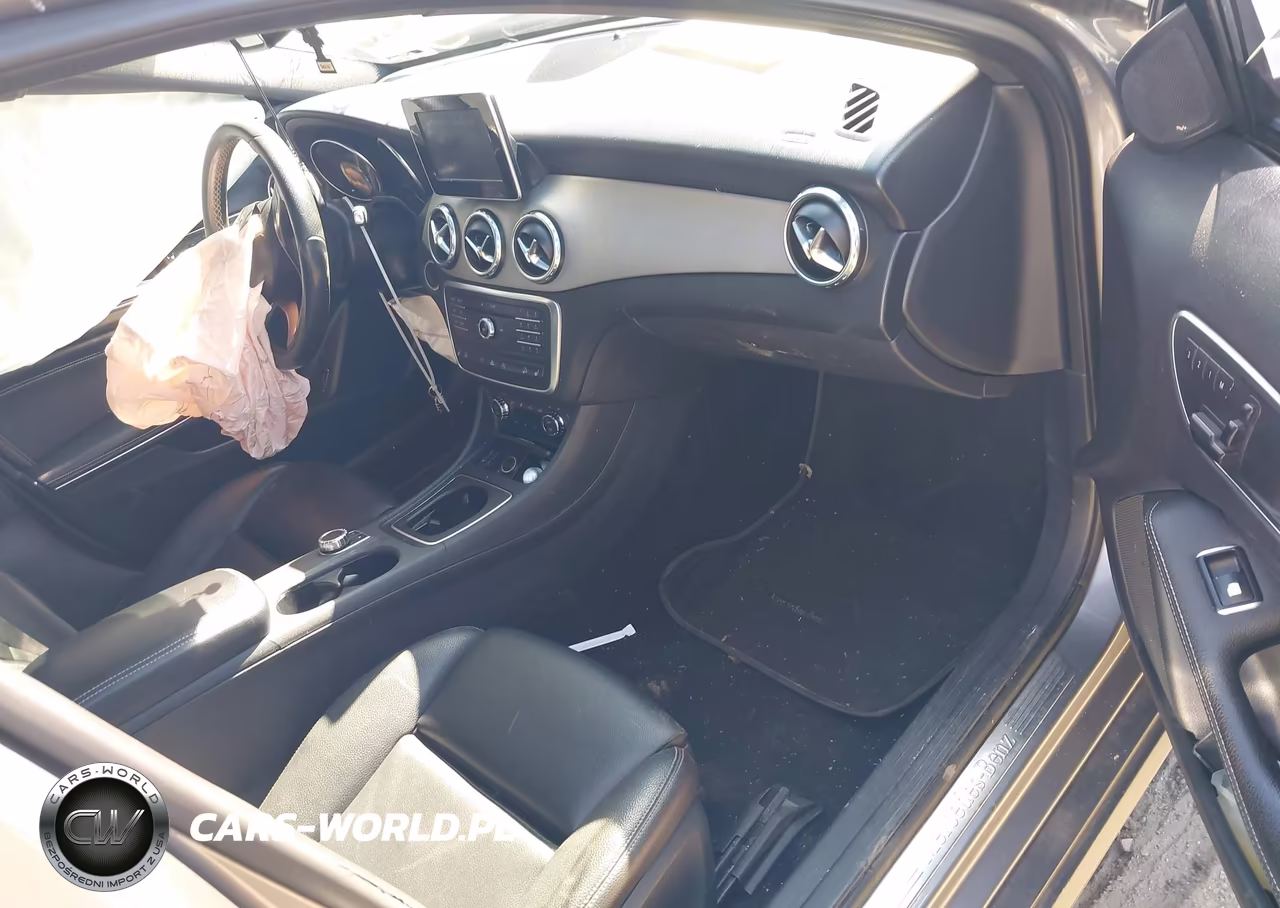 2017 Mercedes-Benz Gla 250 4Matic VIN:WDCTG4GB1HJ353113 - 5