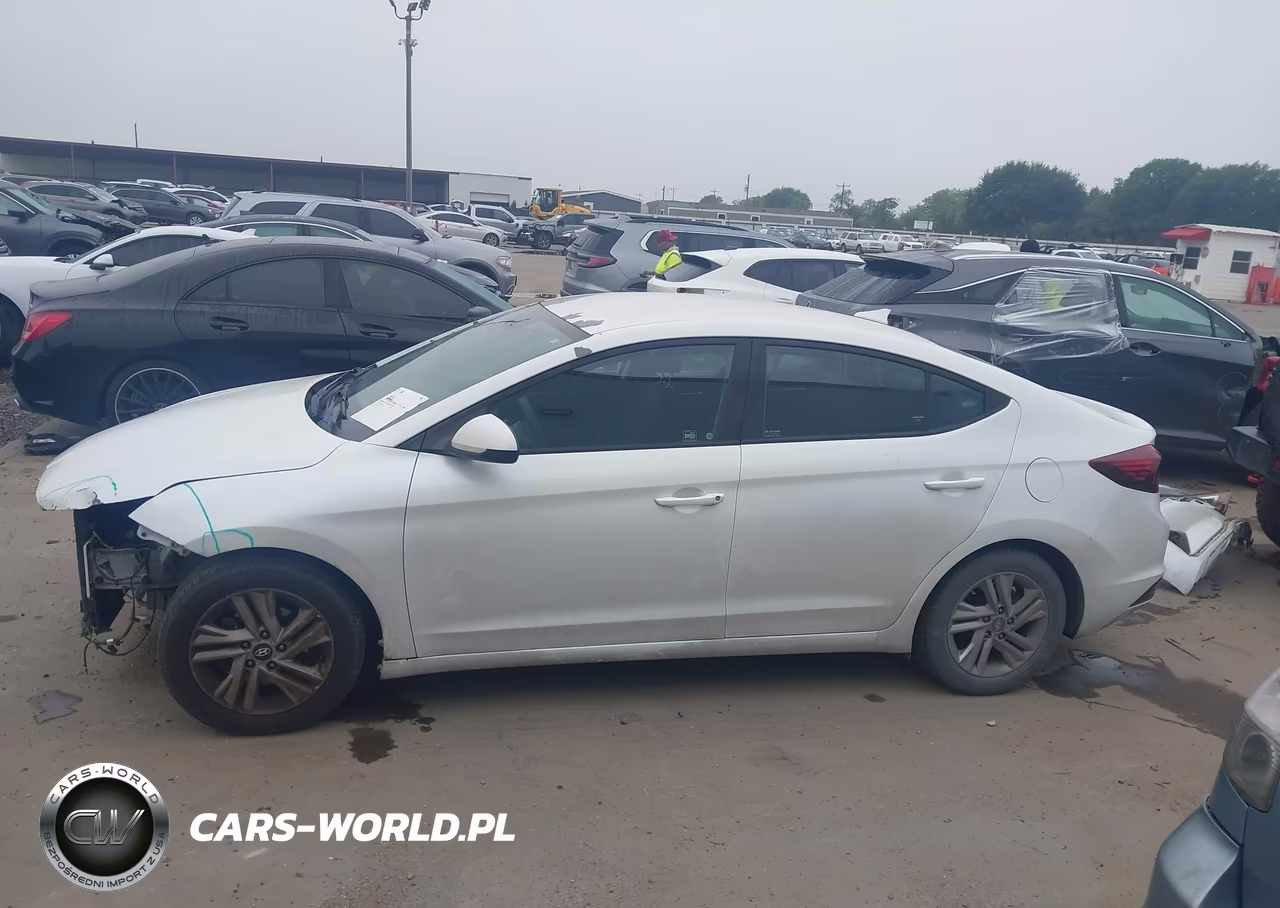 2020 Hyundai Elantra Sel VIN:5NPD84LF5LH547161 - 15