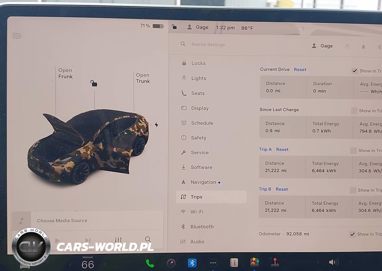 2020 Tesla Model Y VIN:5YJYGDEF0LF004803 - 14