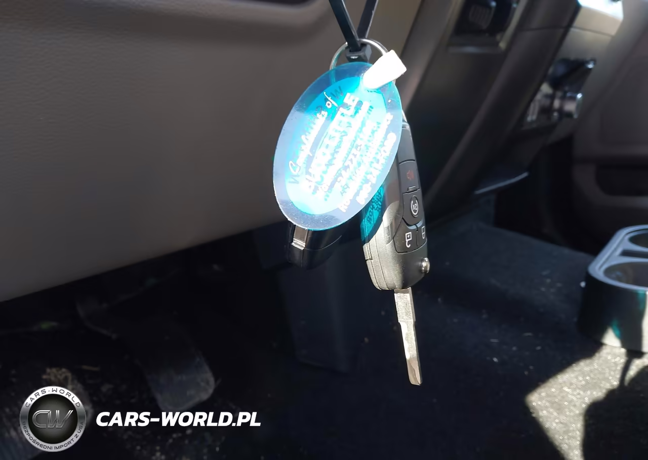 2019 Ford F-150 Xlt VIN:1FTFW1E56KFC36140 - 11