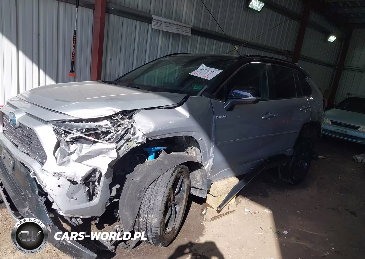 2020 Toyota Rav4 Hybrid Xse VIN:2T3EWRFV9LW090499 - 2