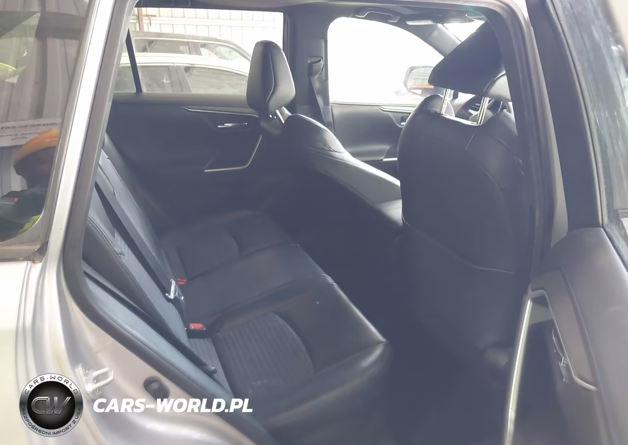 2020 Toyota Rav4 Hybrid Xse VIN:2T3EWRFV9LW090499 - 8