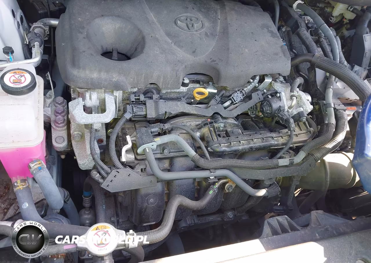 2022 Toyota Sienna Le VIN:5TDKRKECXNS126674 - 10