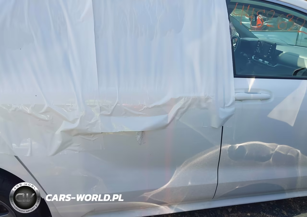 2022 Toyota Sienna Le VIN:5TDKRKECXNS126674 - 14