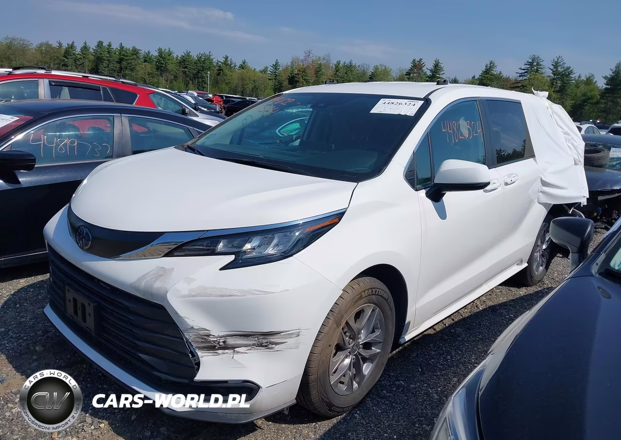 2022 Toyota Sienna Le VIN:5TDKRKECXNS126674 - 2