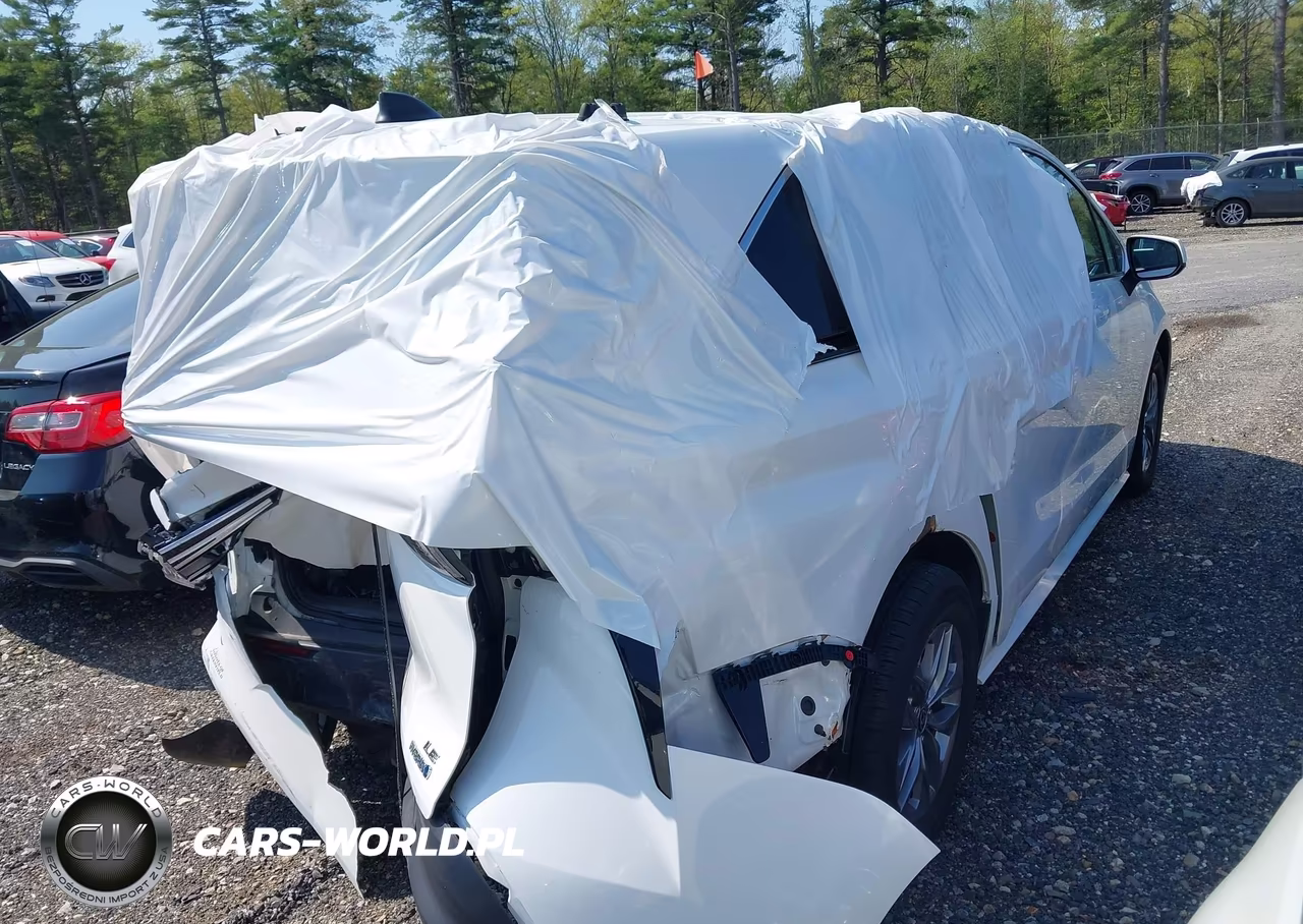 2022 Toyota Sienna Le VIN:5TDKRKECXNS126674 - 4