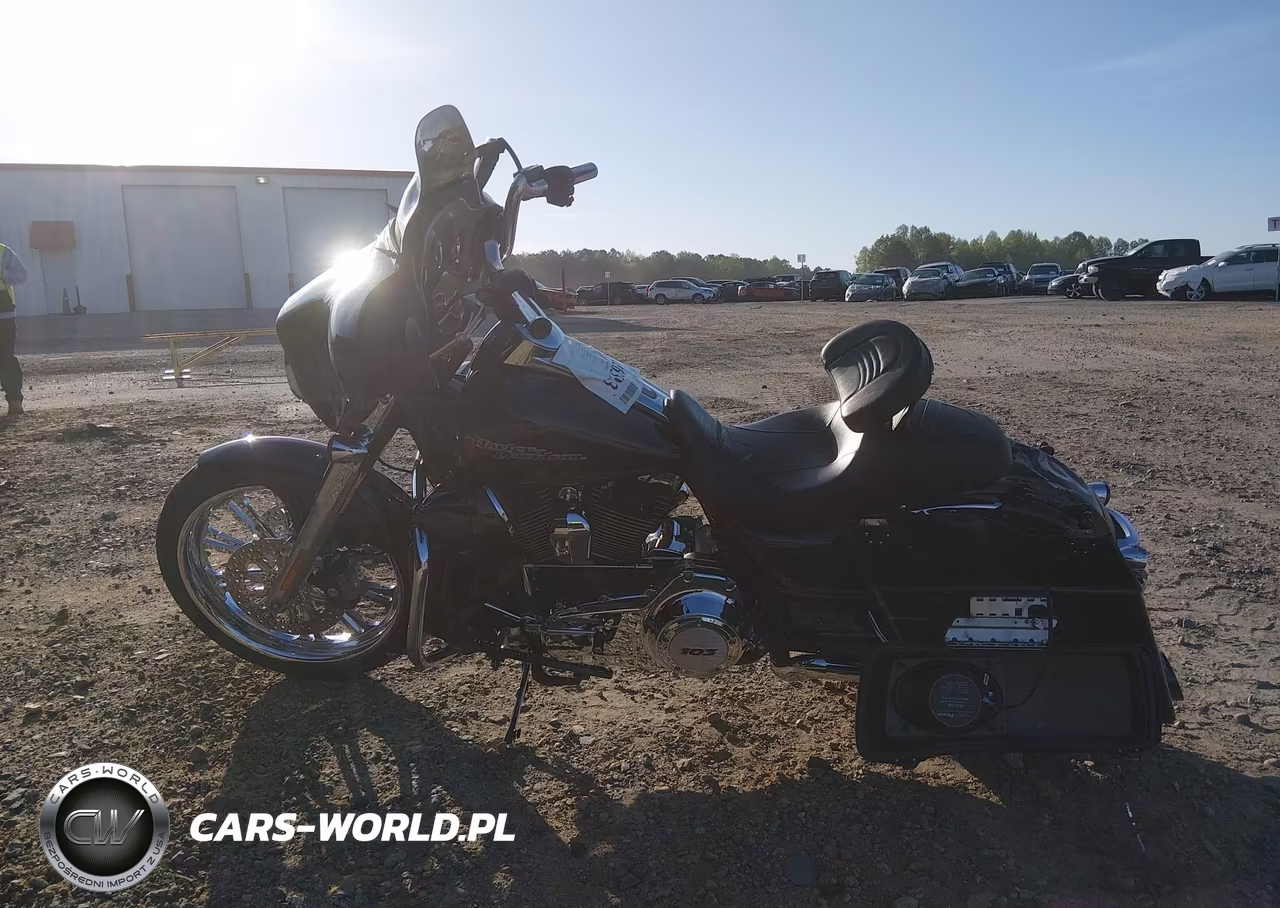 2013 Harley-Davidson Flhx Street Glide VIN:1HD1KBM15DB638704 - 14