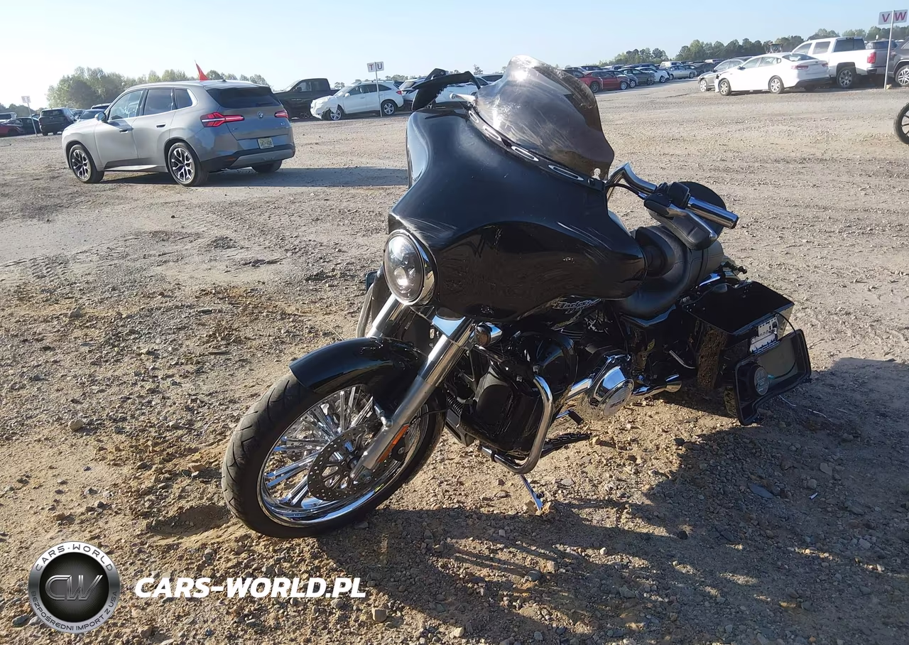 2013 Harley-Davidson Flhx Street Glide VIN:1HD1KBM15DB638704 - 2