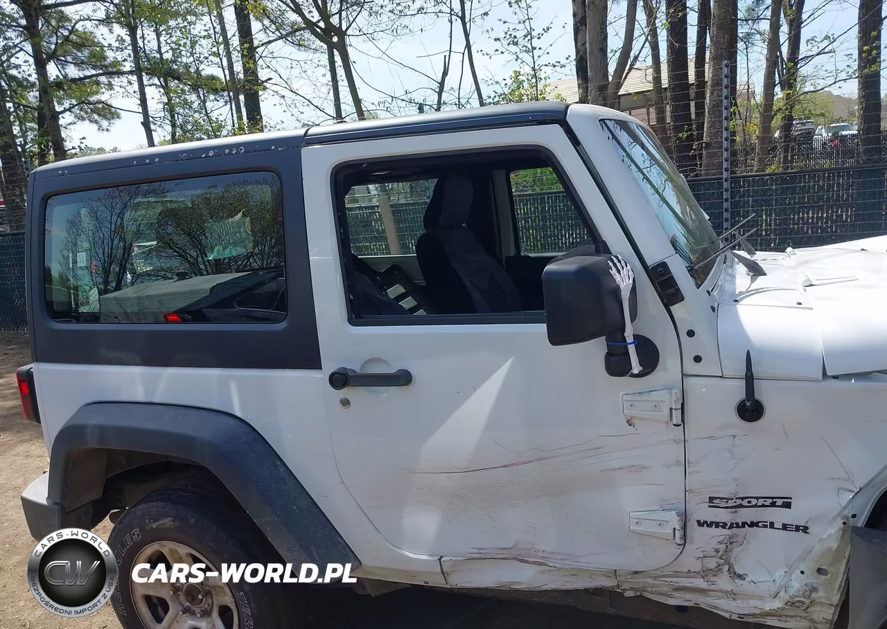 2013 Jeep Wrangler Sport VIN:1C4AJWAG4DL514132 - 13