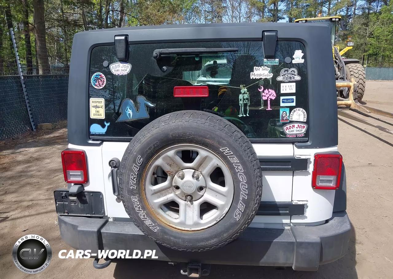 2013 Jeep Wrangler Sport VIN:1C4AJWAG4DL514132 - 16