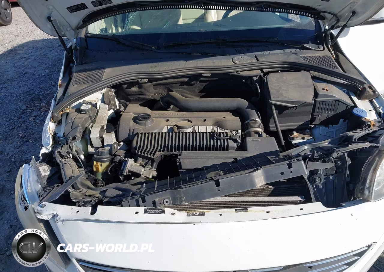 2015 Volvo V60 T5 Platinum VIN:YV1612SD3F1193597 - 10