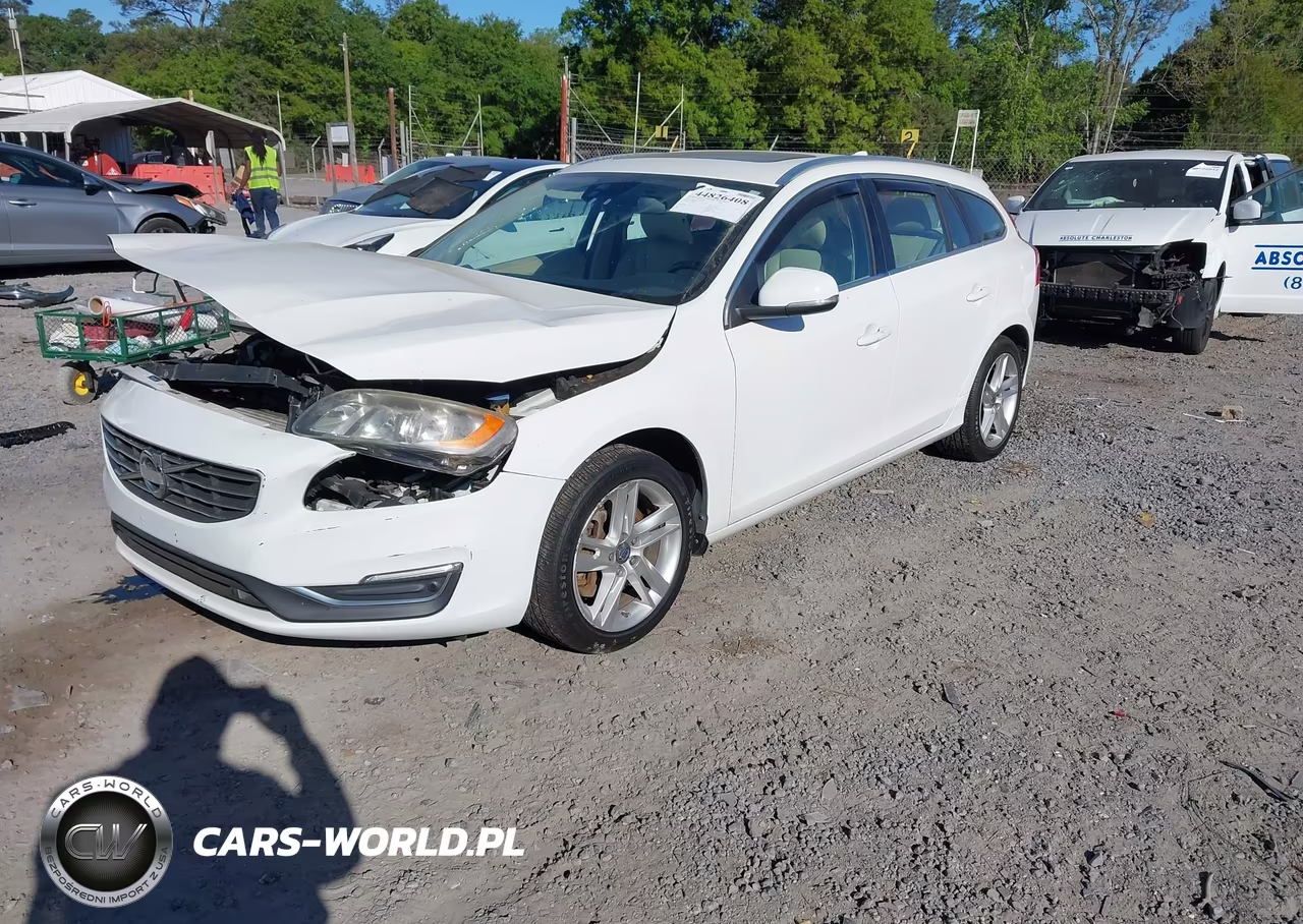 2015 Volvo V60 T5 Platinum VIN:YV1612SD3F1193597 - 2