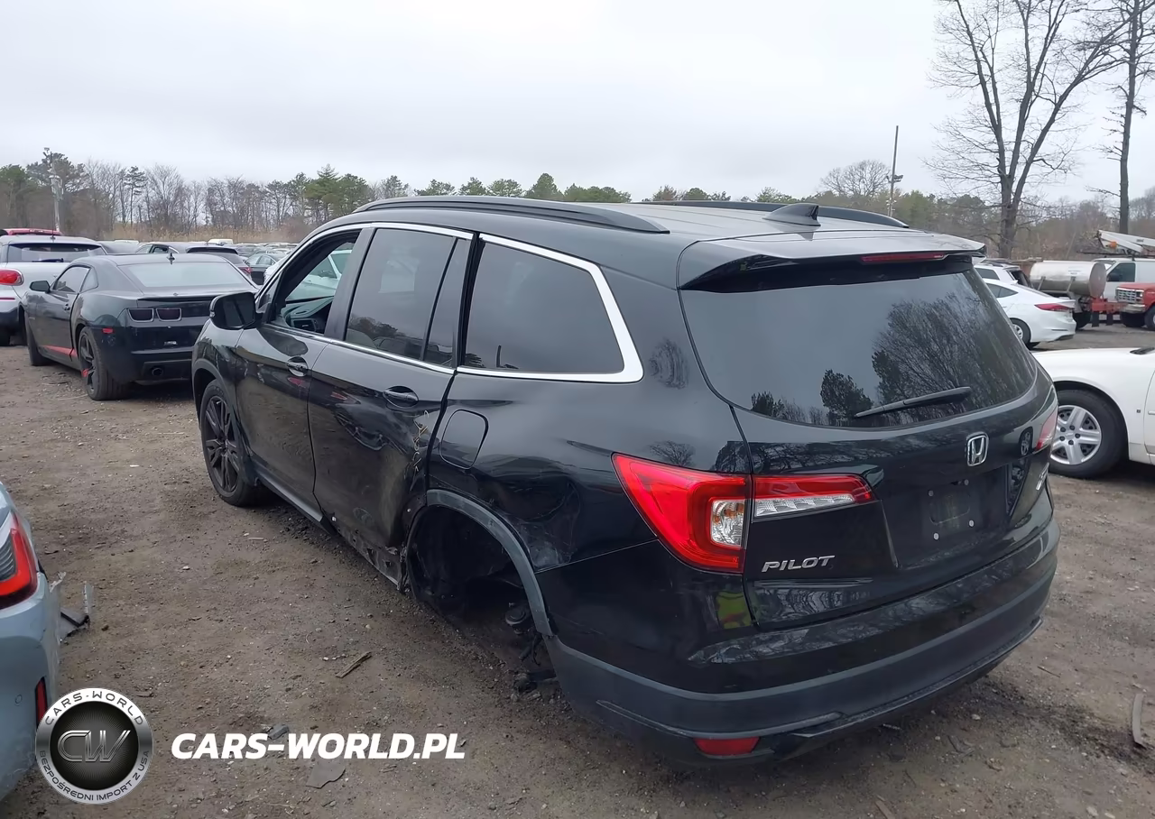 2021 Honda Pilot Awd Special Edition VIN:5FNYF6H22MB047841 - 3